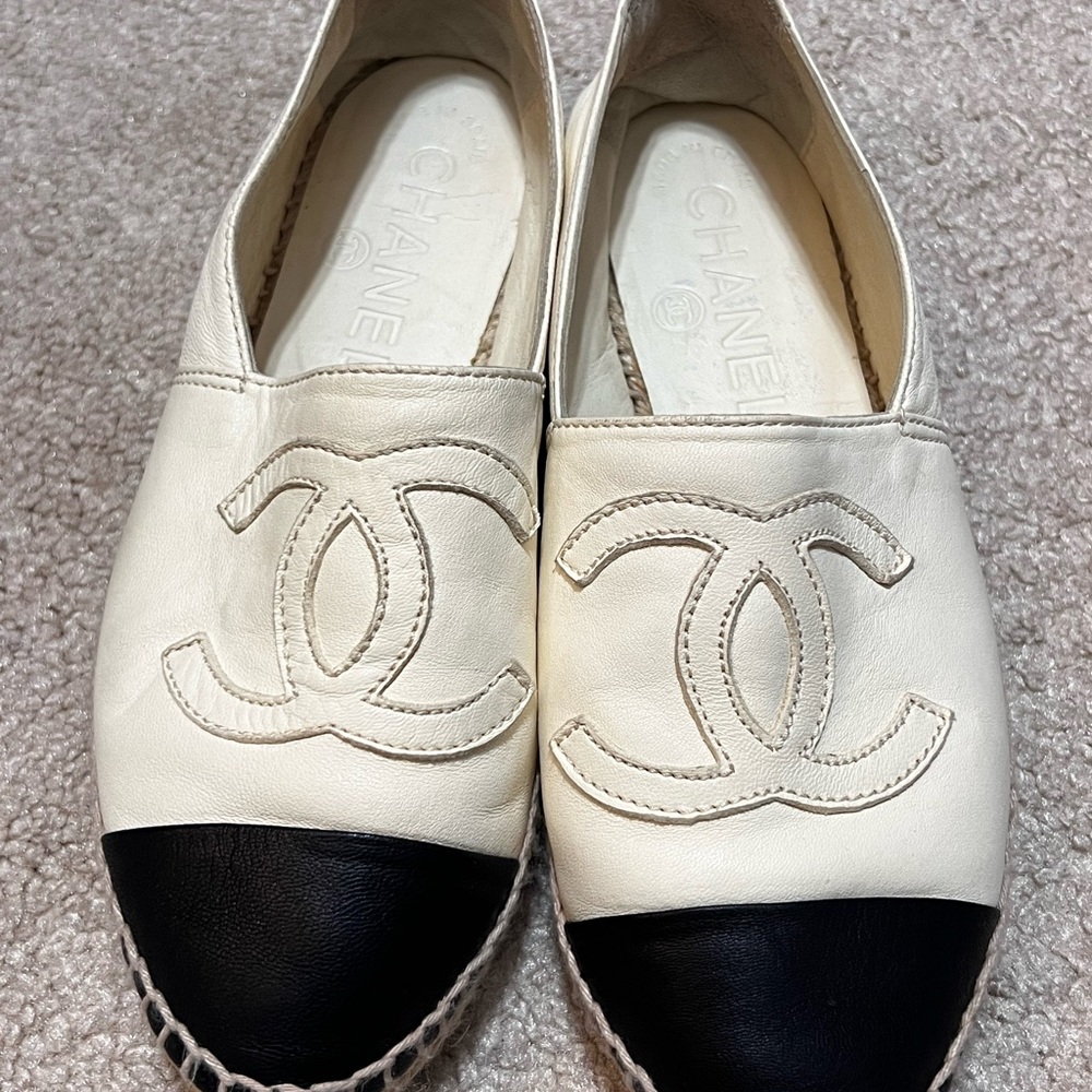 CHANEL Two-Tone Leather Espadrilles